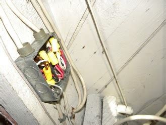 are open junction boxes with exposed wires a osha violation|OSHA electrical continuity regulations.